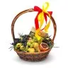Корзина с фруктами и конфетами «Фруктовый сад»